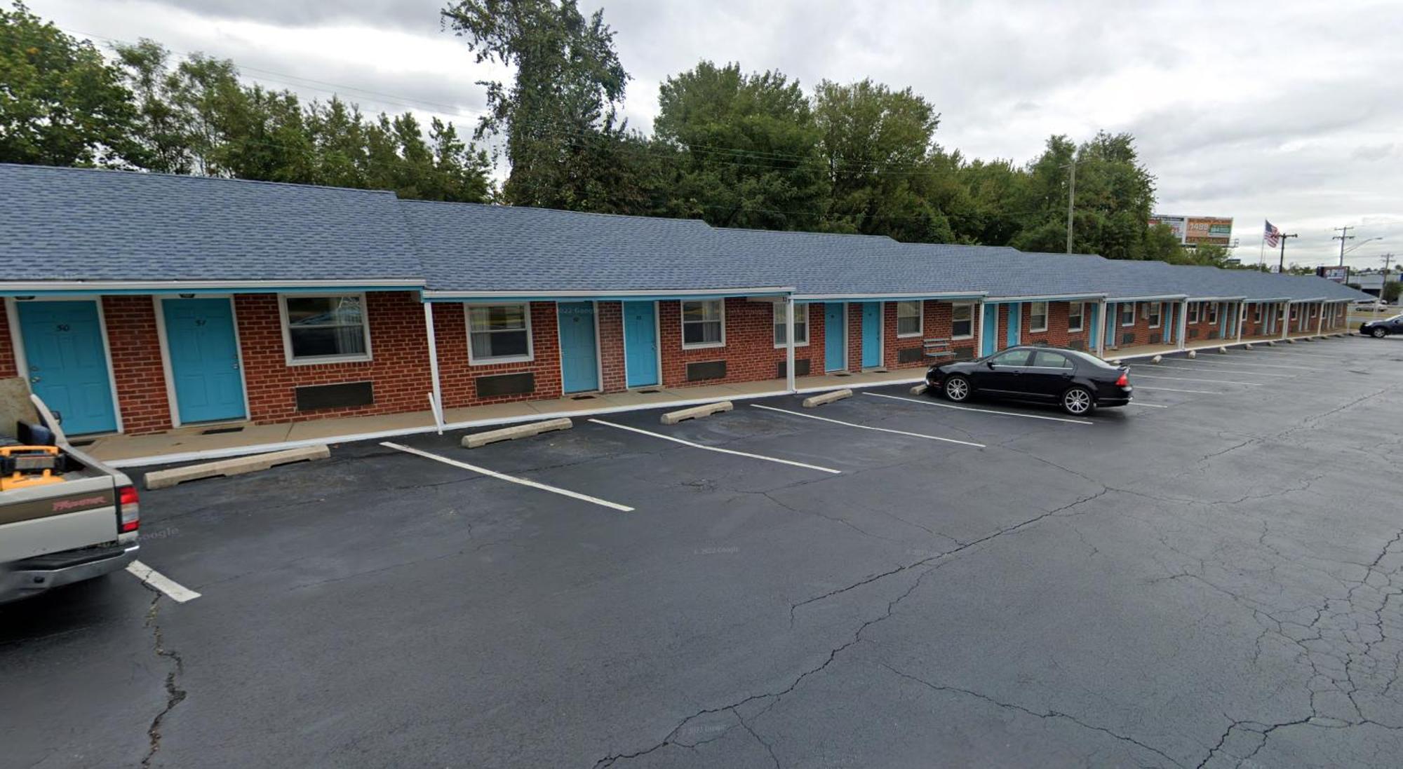 Relax Inn New Castle Exterior photo